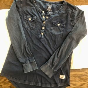 Ivory Ella Henley Shirt Navy Blue Size Medium